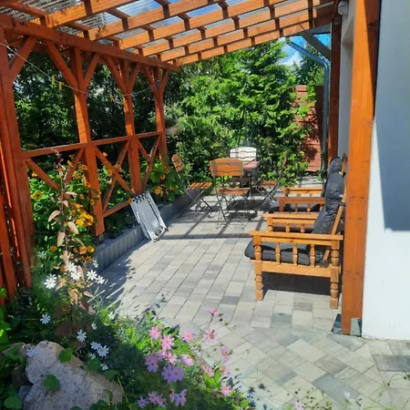 W Sadzie - Apartament Sterławki Wielkie