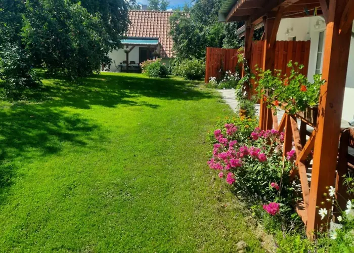 Apartament W Sadzie - *